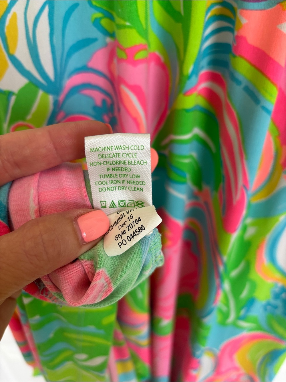 Lilly Pulitzer Rosa Maxi Dress in
“So A Peeling” print size medium - Picture 10 of 11